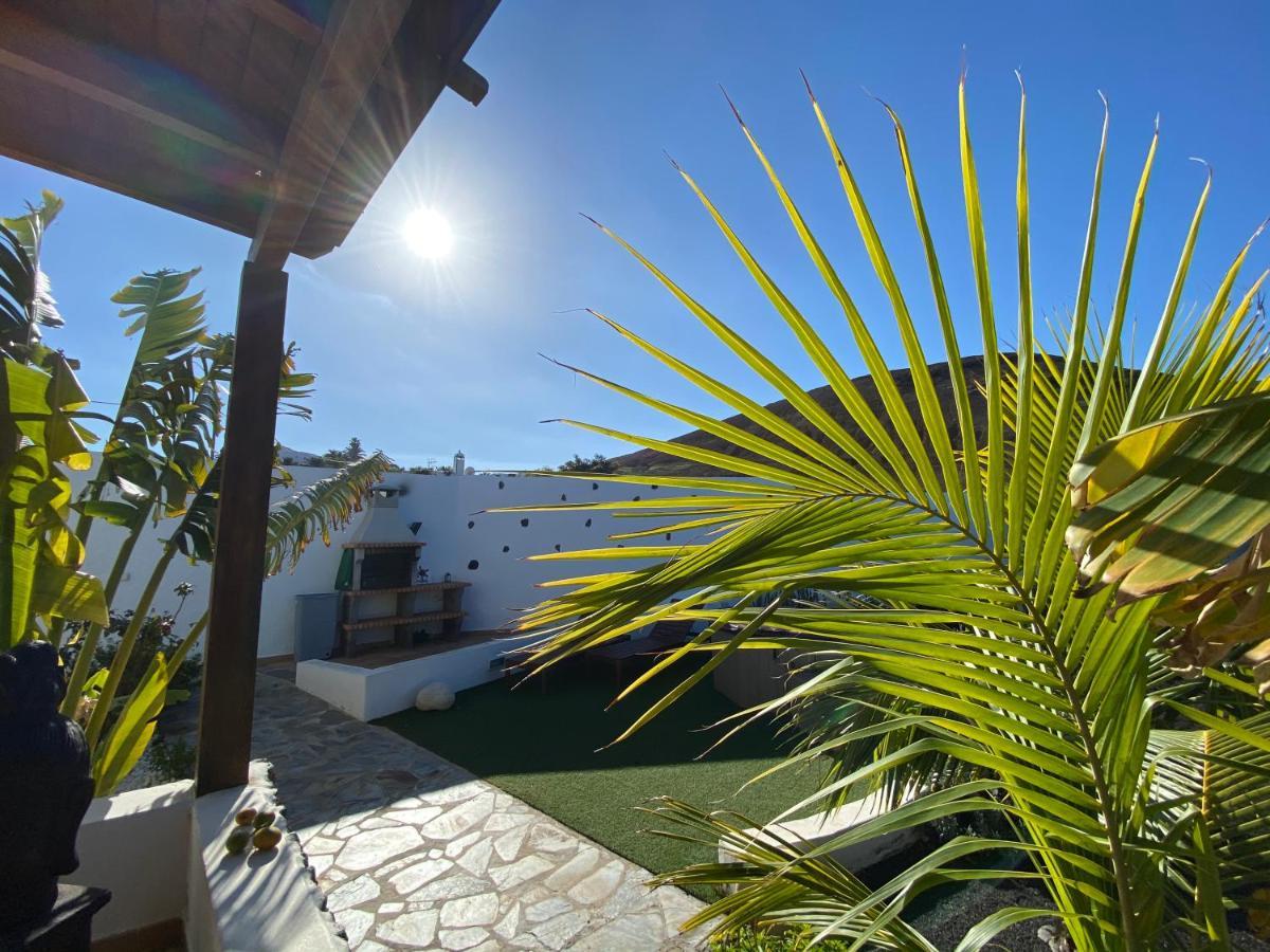 Finca La Costa Tinajo Bagian luar foto