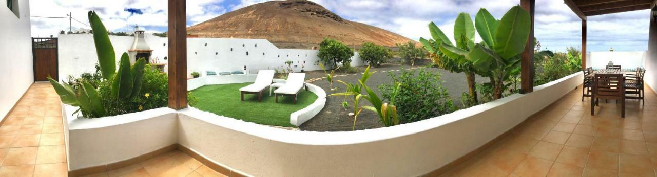 Finca La Costa Tinajo Bagian luar foto