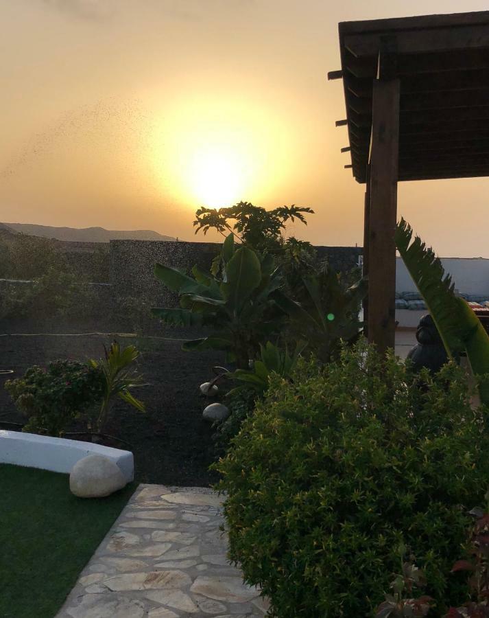 Finca La Costa Tinajo Bagian luar foto